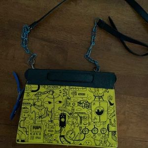 Min and Mon Vail Crossbody Hand Bag